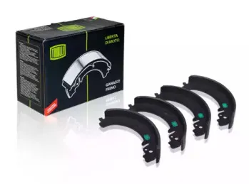 GF 232  Комплект тормозных колодок